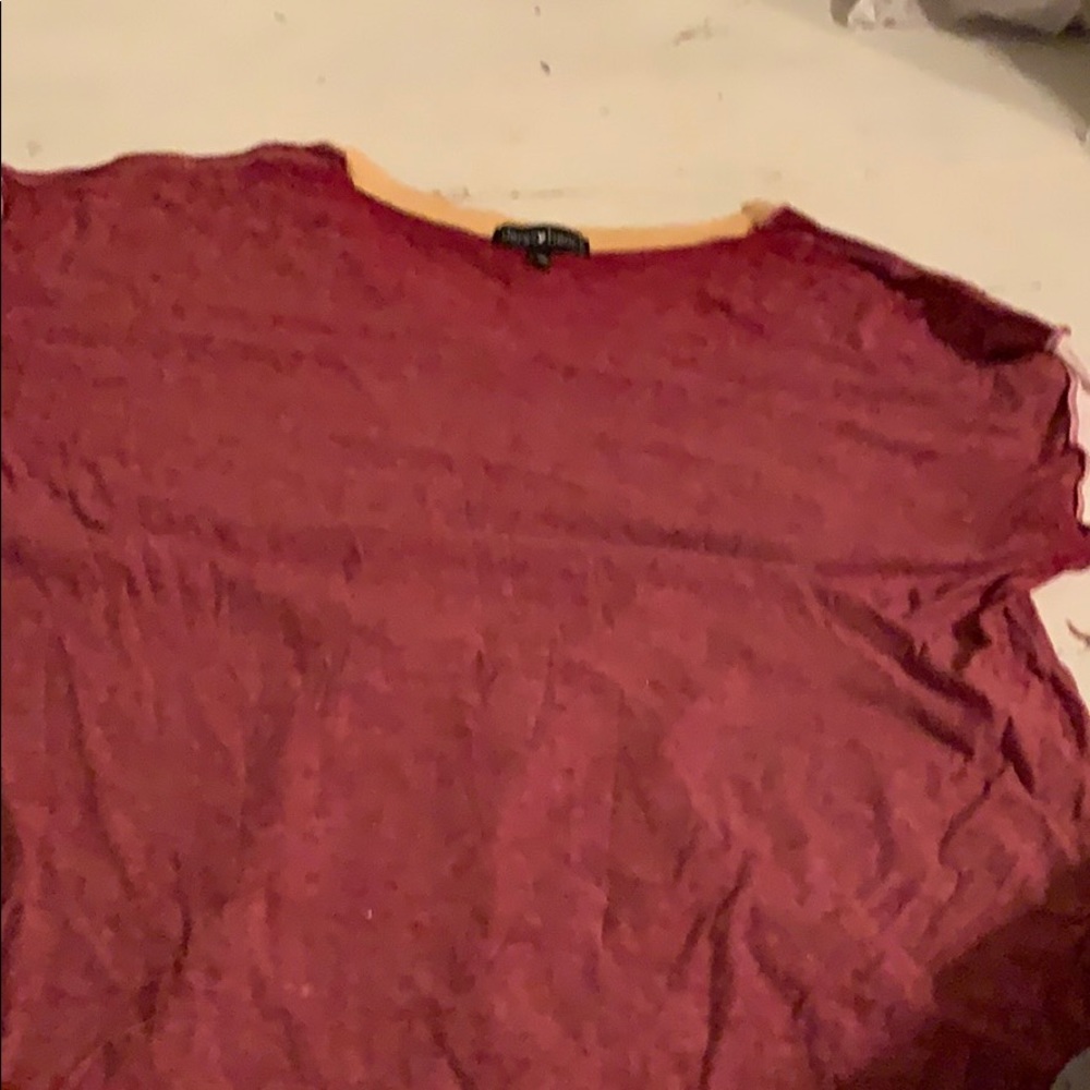 Shirt never worn